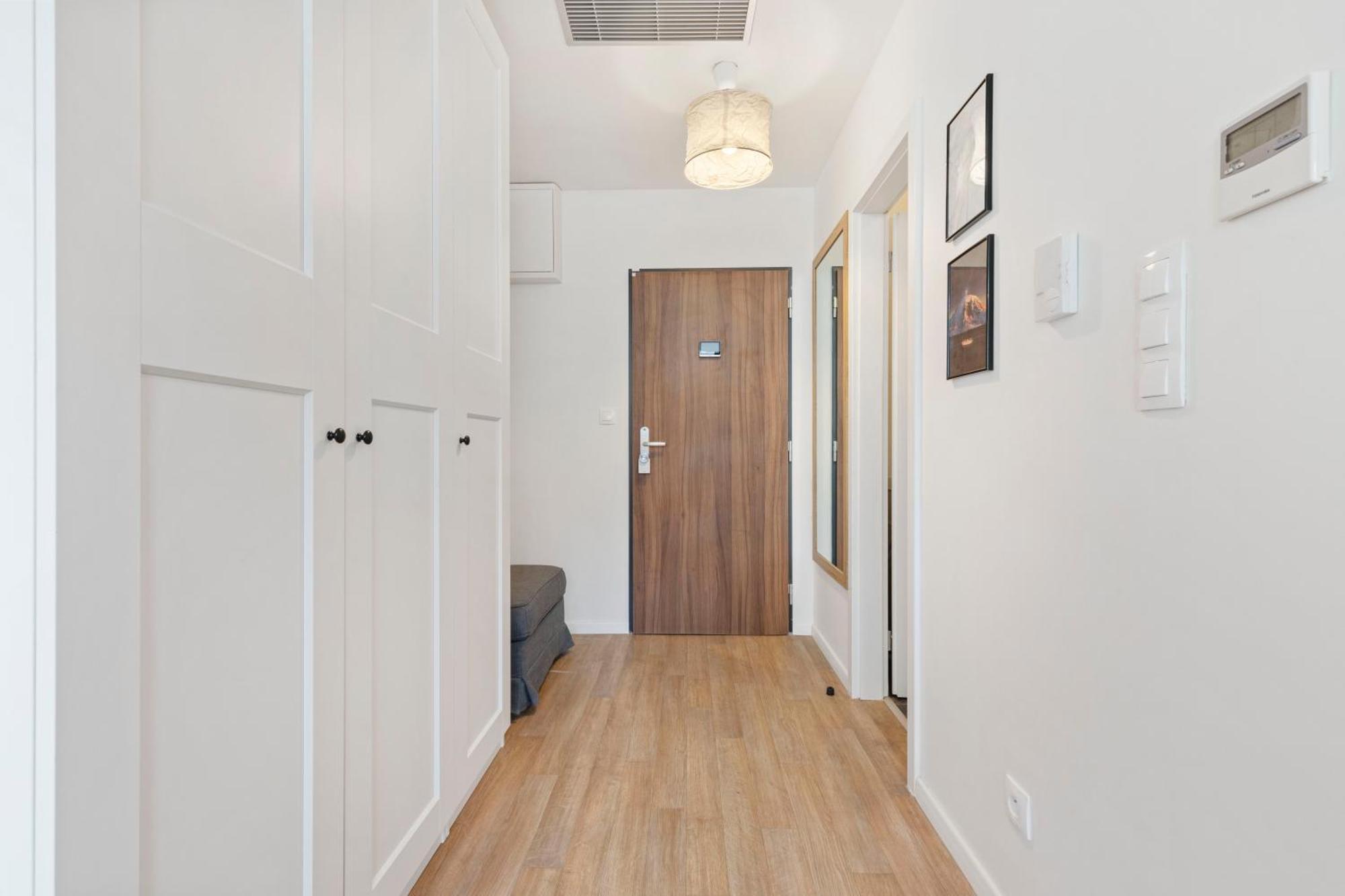 Lam Yacht Club - Terrace 10M2 Apartment Братислава Екстериор снимка